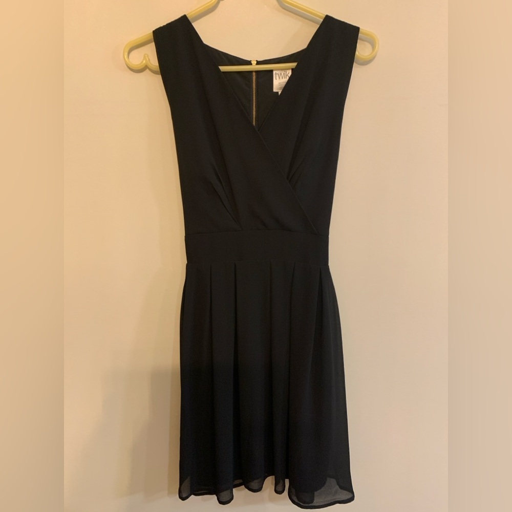 TWIK Elegant Black Dress